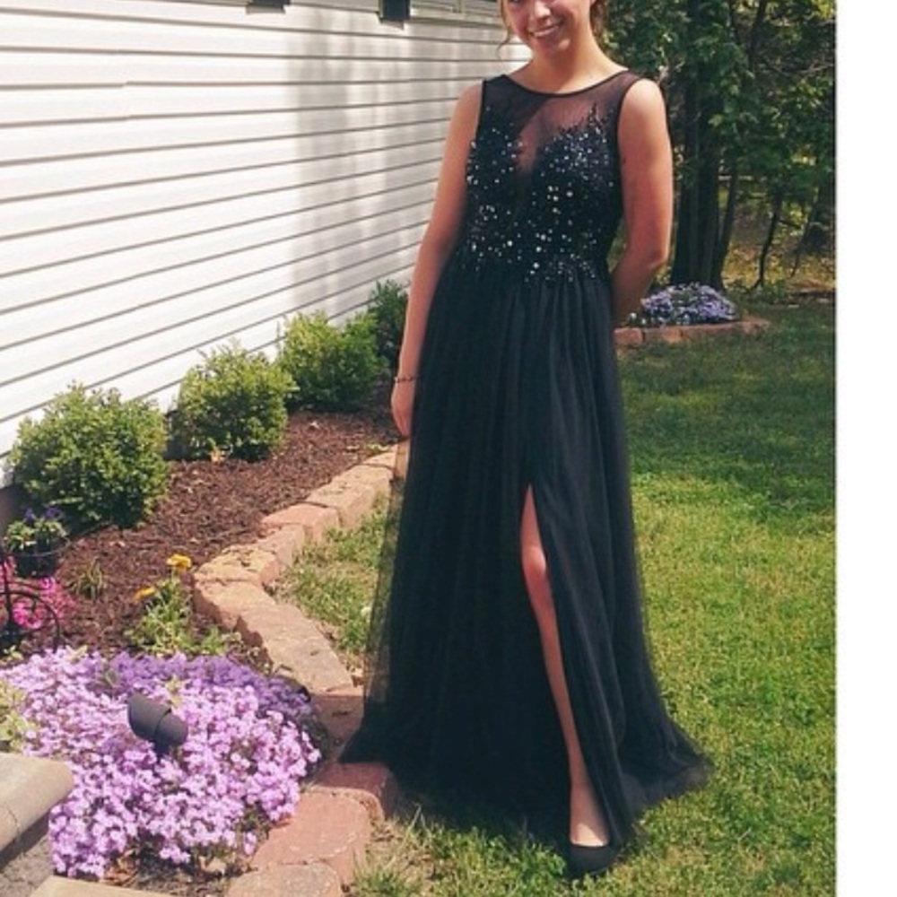 Prom gown size 0 black